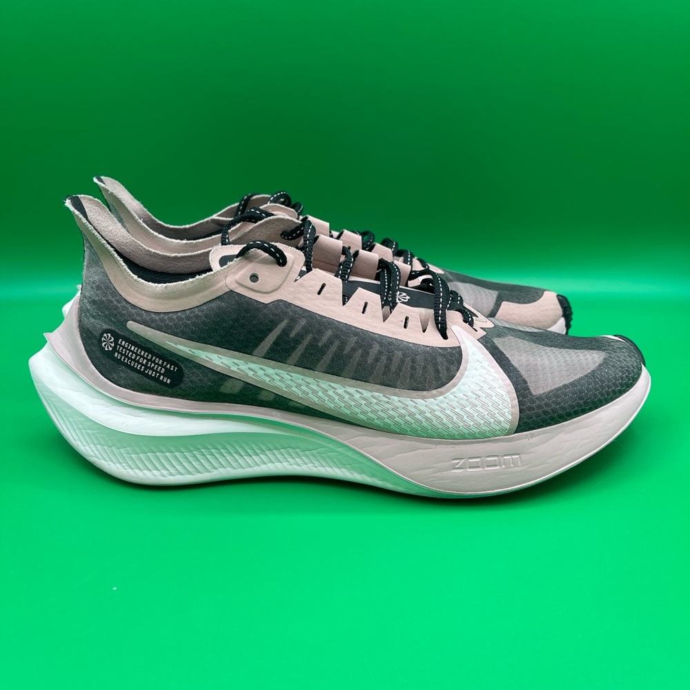 NIKE women ZOOM GRAVITY BLACK PLATINUM TINT Walking shoes
